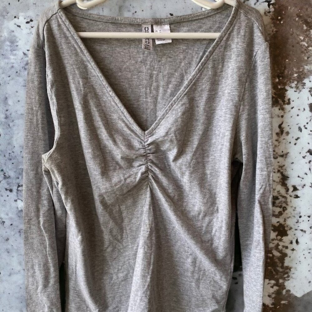 H&M Divided V-Neck Ruched Top (Junior)